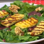 طريقة عمل سلطة جبن الحلوم المشوي