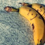 فوائد الموز قبل النوم .. لا للأرق بعد اليوم