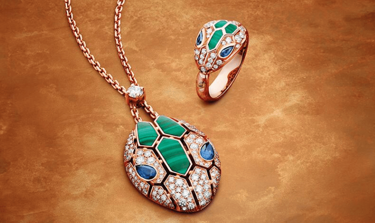 مجوهرات Bvlgari تتميز بتصاميم الأفعى الجريئة