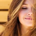 4 مكونات سحرية لبشرة مشرقة ونضرة