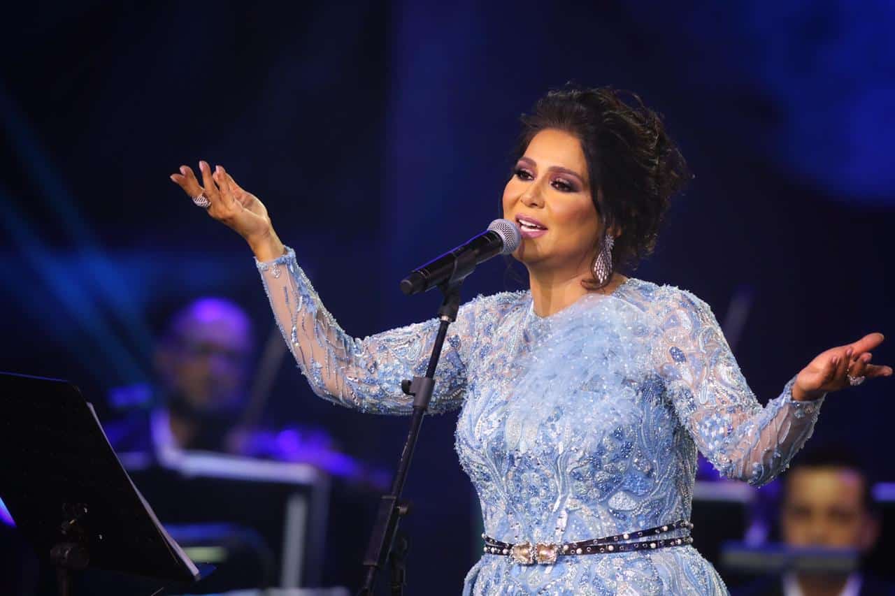 نوال الكويتية تصدم جمهور «ليلة سهم» في موسم الرياض