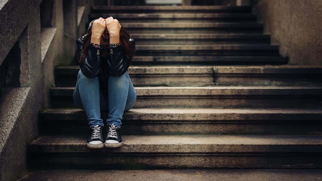 احذري اهماله.. طرق اكتشاف وعلاج الاكتئاب لدى المراهقين