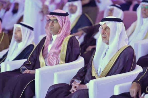 ترجمة كتاب الفيصل «إن لم.. فمن..!؟» إلى اللغات العالمية