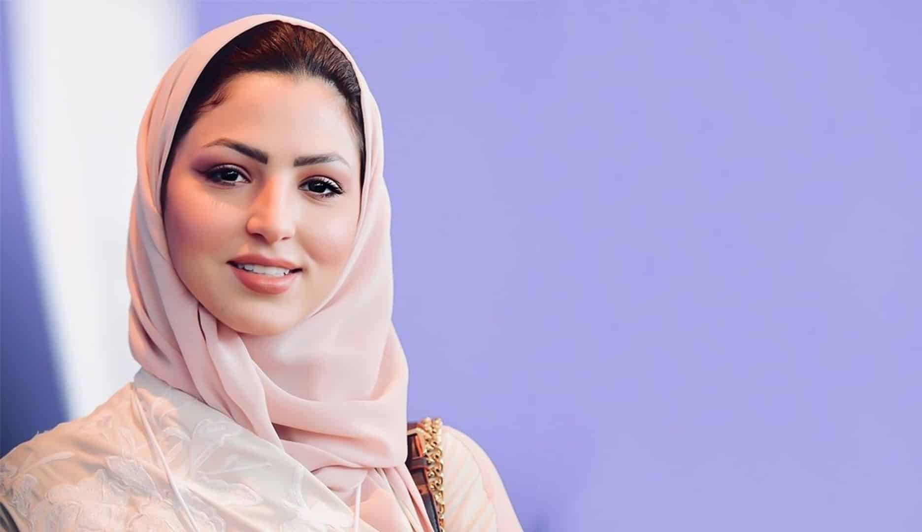 إعلامية سعودية تُفاجيء جمهورها: سأصبح داعية في 2020