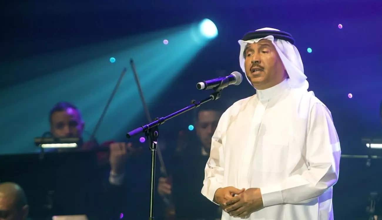 لقطات من «ليلة عراب الطرب» الاستثنائية.. بكاء محمد عبده وكلمة آل الشيخ