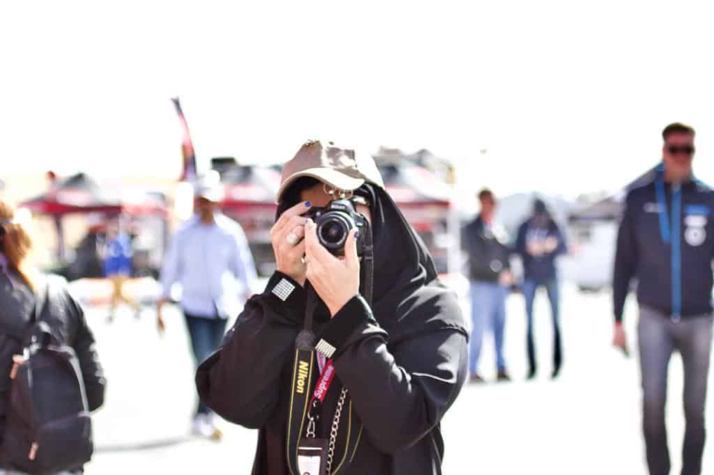 أول مصورة سعودية متخصصة في «الراليات»: رالي داكار 2020 الأضخم عالميًا