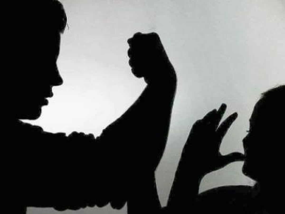 اليوم.. «الأزمات النفسية» تقيم «العنف الأسري» في جيزان