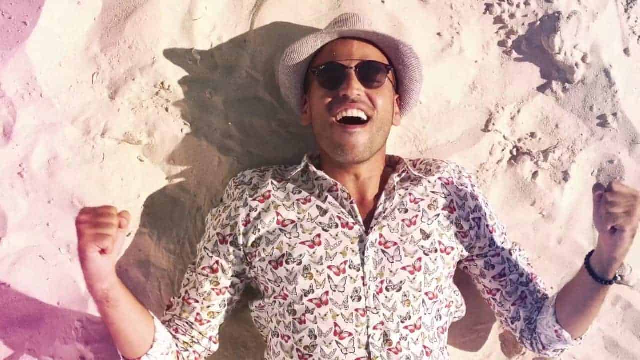 الفنان «أبو» يعلن موعد طرح أحدث أغانيه «ألف احتمال»