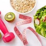 طرق علاج البدانة لصغار السن.. التقليل من الأطعمة الملونة والمشروبات الغازية