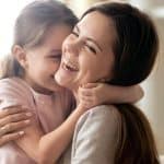دكتورة رانيا يحيى تكتب: ألحان بمذاق الأمومة