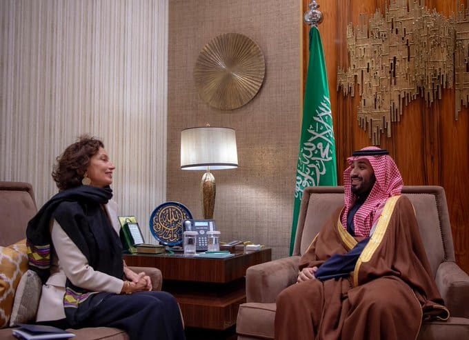 الملك سلمان وولي العهد يلتقيان مع «مديرة اليونسكو»