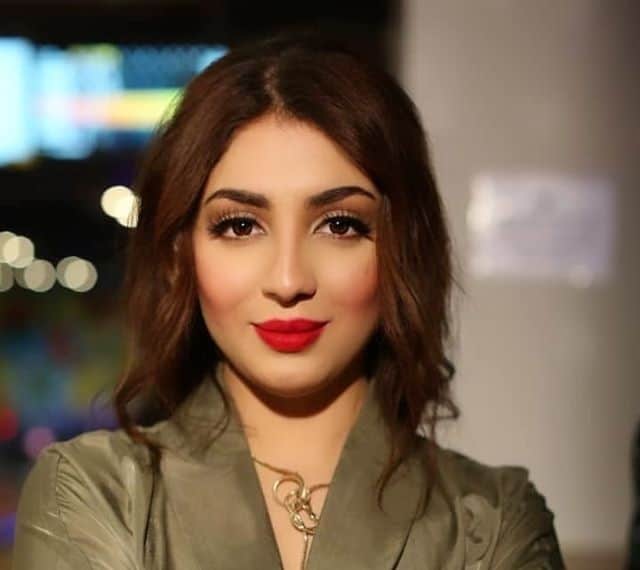سهيلة بن لشهب