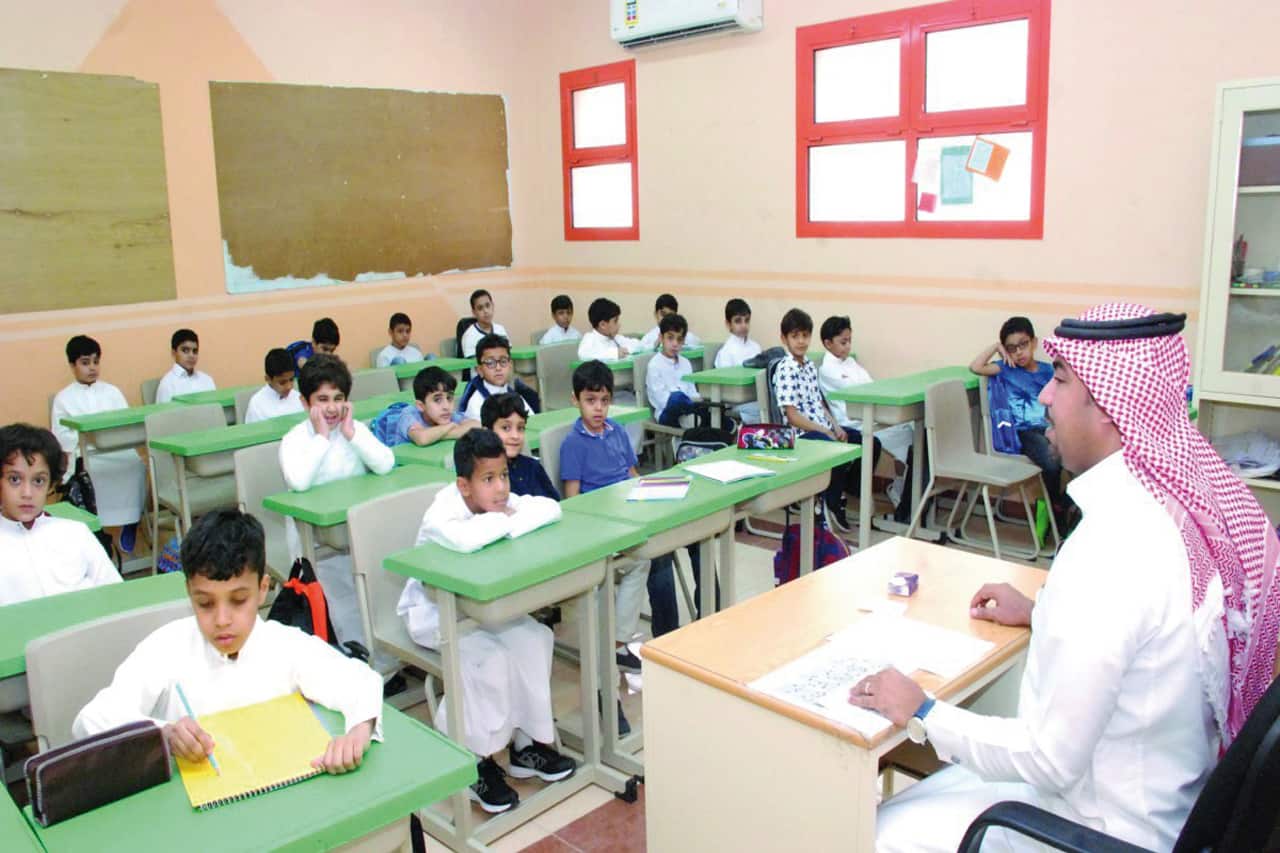 «التعليم» بعد تعليقها الدراسة تطلق منصة المدرسة الافتراضية «Vschool.sa»