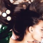 استعدي للصيف.. وصفات ترطيب الشعر بمكونات طبيعية