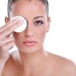 روتين يومي لبشرة صحية نضرة بعد الشتاء