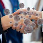 فيديو| كيفية العدوى عن طريق المخالطة الاجتماعية