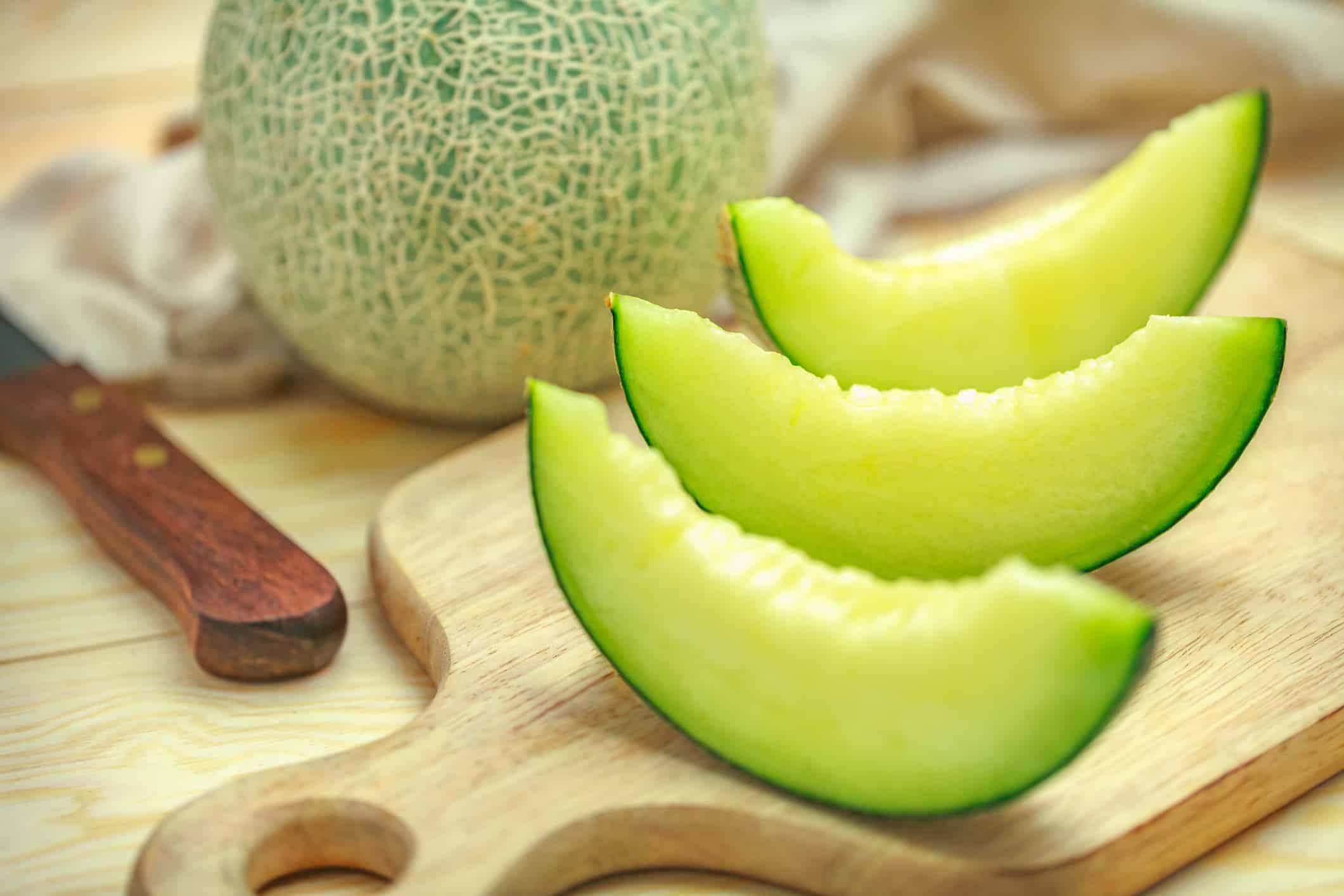 5 فوائد سحرية تجعل الكنتالوب سحورك الأساسي