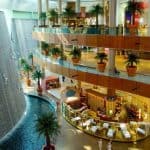 المولات تفتح أبوابها أمام الجمهور ولكن بشروط