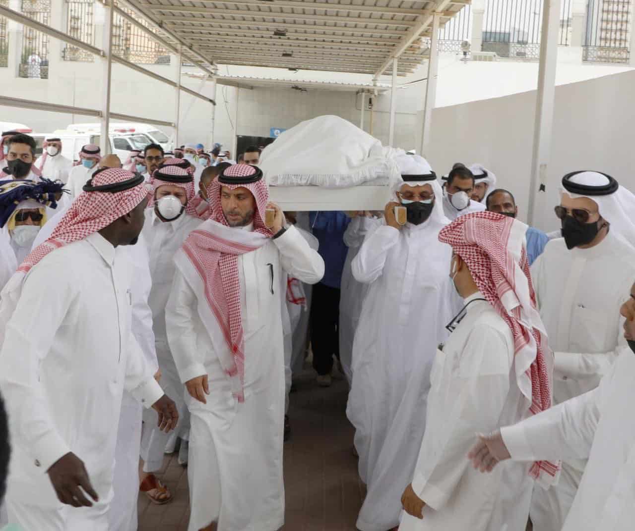 رجل الأعمال صالح كامل