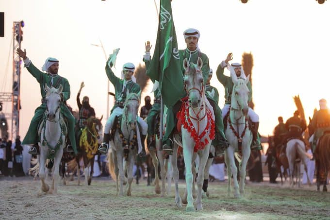 بمناسبة عودة الحياة.. «صيف السعودية» يقدم عروض للخيل العربية