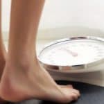 5 أسباب غير متوقعة تؤدي لزيادة وزنك