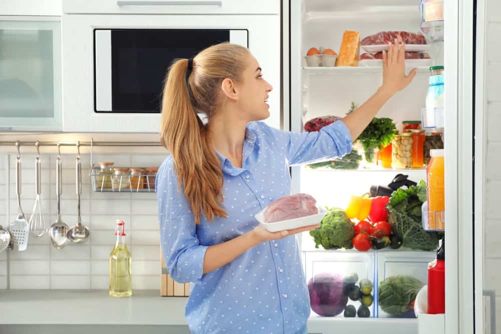 لحمايتها من التلف.. كيفية ترتيب أصناف الأطعمة في الثلاجة 