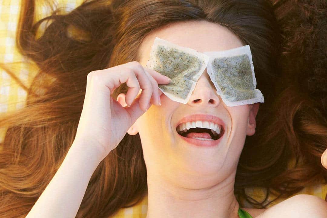 فوائد أكياس الشاي للبشرة