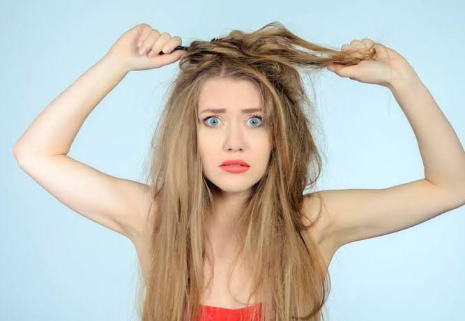 التخلص من الشعر المتطاير بوصفات طبيعية