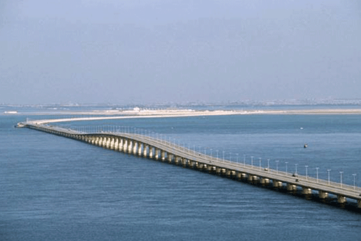 3 شروط لدخول البحرين عبر جسر الملك فهد