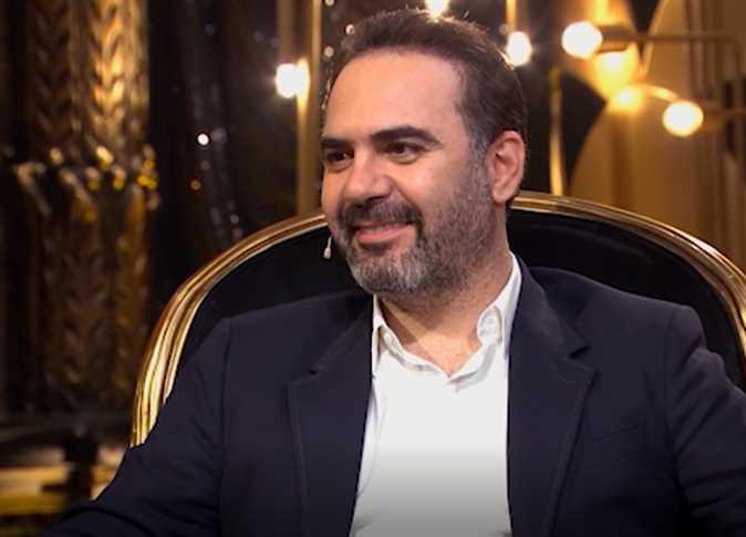 «مبعرفش أغنى مهرجانات».. أول تعليق من الفنان وائل جسار بعد صورته مع شاكوش