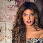 ريهام حجاج تغازل زوجها بعد إنقاذه ألف أسرة