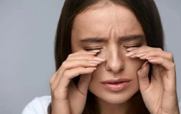 5 خطوات تساعدك على التخلص من صداع العين