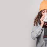 هل تناول الثوم والليمون يغني عن تطعيم الإنفلونزا الموسمية؟