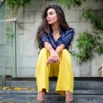 ياسمين صبري تستعرض طائرتها الخاصة أثناء عطلتها