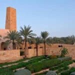 شابة سعودية توثق «الدرعية التاريخية» أيقونة الصحراء