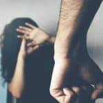 طرق حماية المرأة لنفسها من العنف والحصول على حقها