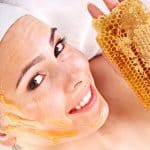 فوائد العسل للبشرة