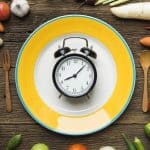 النظام الصحي المناسب لتنفيذ الصيام المتقطع لخسار الوزن