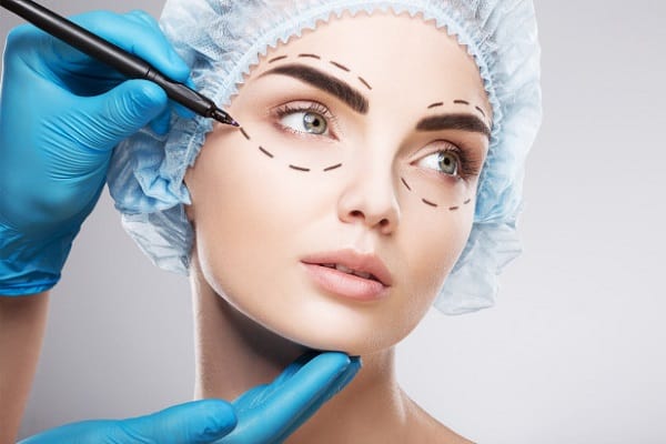 عمليات التجميل