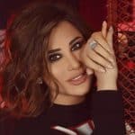 نجوى كرم توجه رسالة للعالم من شوارع لبنان