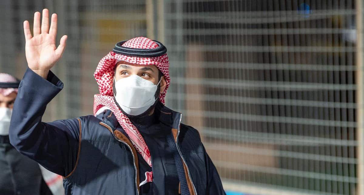 عبدالرحمن بن مساعد يتغزل في قادة المملكة بقصيدة جديدة