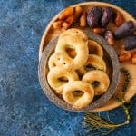 طريقة عمل الكعك بالتمر