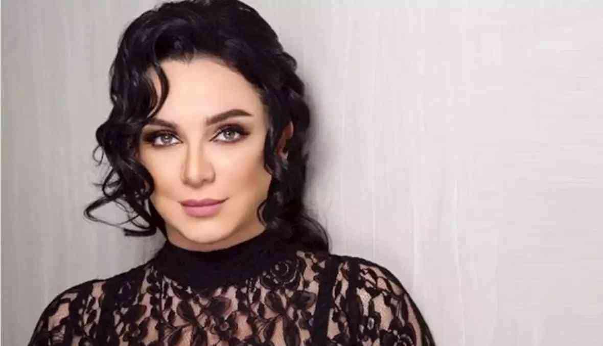 سلاف فواخرجي بطلة أول فيلم مصري عن فيروس كورونا