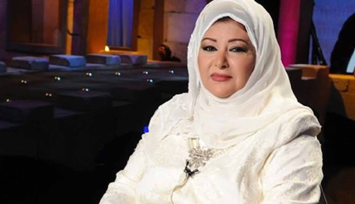 عفاف شعيب: «هخلع الحجاب لما أدخل قبري»