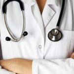 «سعود الطبية» تقدم نصائح لعلاج آلام الحوض وخطورة تناول الفيتامينات