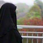 فيديو| هل تغطية وجه المرأة واجبة؟