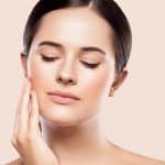 جفاف البشرة في الخريف.. نصائح آمنة لتجنبه نهائيًا