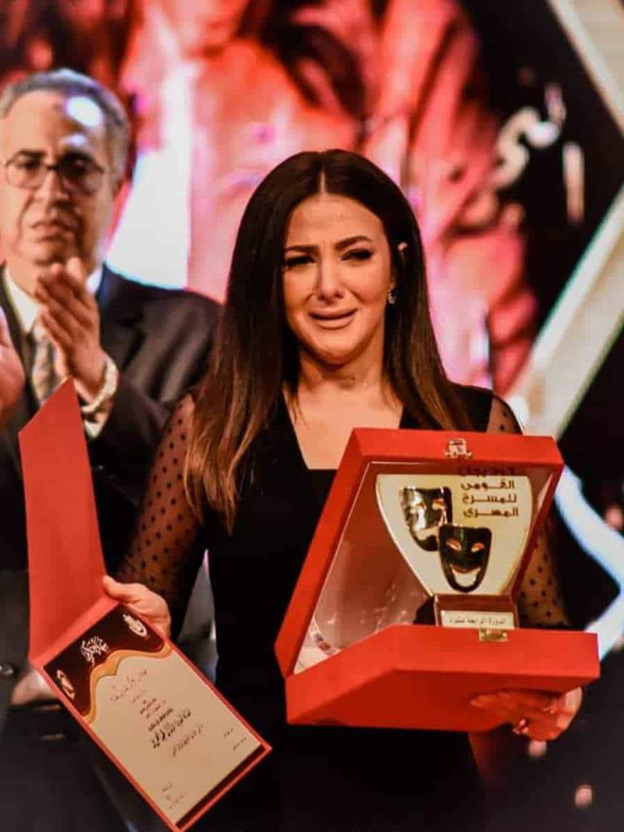 دنيا سمير غانم