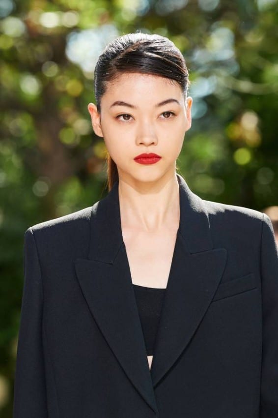 - المكياج الفرنسي