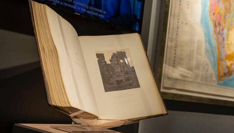 «دار كريستيز» تعرض مجموعة من المقتنيات النادرة في معرض الرياض الدولي للكتاب 2021